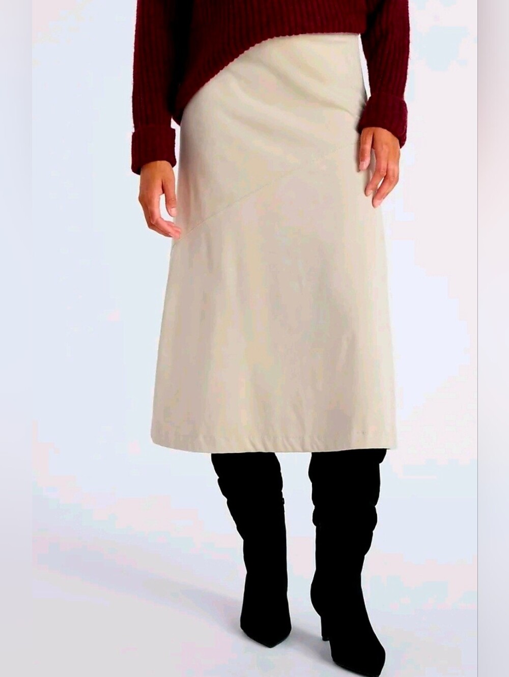 New Women's Faux Suede Midi Skirt, 31" Length, Size 10 (M) Time and Tru - Picture 1 of 4